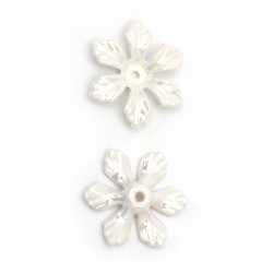 Margele solida  floare 27x24x5 mm gaură 2 mm culoare alb CURCUBEU -20 grame ~ 25 bucăți