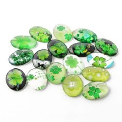 ASSORTED Glass Oval Cabochon with Four-leaf Clovers, 18x13x4 mm -10 pieces