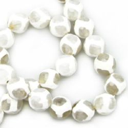 Natural White Agate Faceted, Round Beads  12mm ~ 32 pcs
