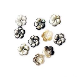 Stoc epuizat. Primeste notificare pe email cand produsul revine in stoc Perlă floare sidef 10x10x2.3 gaură 1 mm MIX - 1 buc