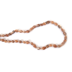 Наниз раковини 5~8x9~12x5~7 мм дупка1~2 мм ~190 броя