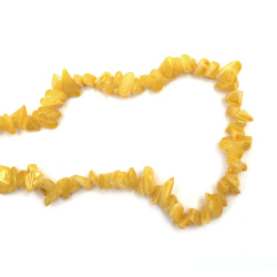 String of Natural Chip Stone Beads  AGATE, Colored: Yellow Color, 8-12 mm ~ 85 cm