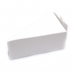 Κουτάκι δώρου από χαρτόνι σε σχήμα τούρτας 12x6,5x6 cm λευκό -1 τεμάχιο