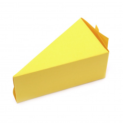Κουτάκι δώρου από χαρτόνι σε σχήμα τούρτας 12x6,5x6 cm κίτρινο σκούρο -1 τεμάχιο