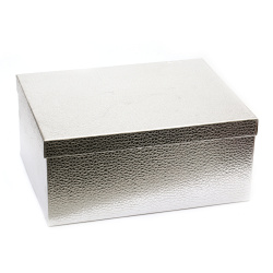 Кутия за подарък 27x19.5x11.5 см имитация кожа цвят сребро