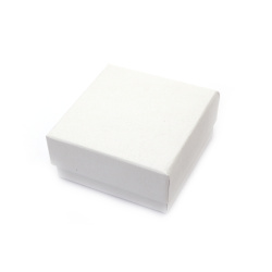 Кутия за бижута 7.5x7.5 см бяла