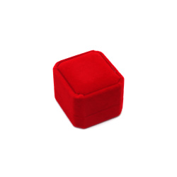 Velvet Jewelry Gift Box 5x5.5x4 cm, Color: Red