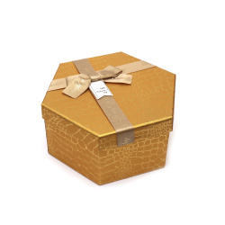 Cutie cadou 22x19x10 cm formă de fagure (hexagonală) culoare aurie