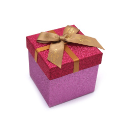 Cutie cadou 10x10x9.5 cm roz cu brocart și panglică