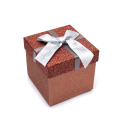 Cutie cadou 10x10x9.5 cm culoare auriu vechi cu brocart și panglică