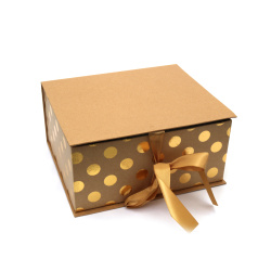 Cutie cadou kraft 24x20x10 cm cu panglică de satin și puncte aurii