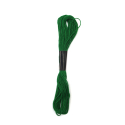 Мулине зелено 6 нишки ~8 метра