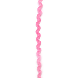 Siret  Latime 5 mm zig zag culoare roz ~9 metri