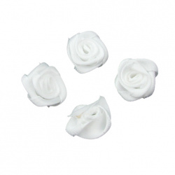 Рози за декорация от текстил цвят бял 15 мм първо качество -50 броя