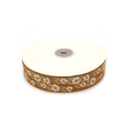 Nicht online verfügbar. Sie können auch in den EM ART Geschäften und unter +359 884 000 893 kaufen. Organza-Geschenkband 25 mm, Ocker mit Gänseblümchen-Muster – 3 m