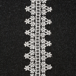 Strip of Crocheted Lace with Floral Pattern / 60 mm / White - 1 meter