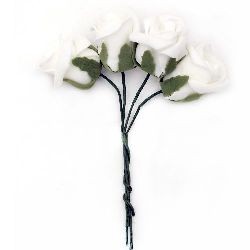Τριαντάφυλλα με φύλλα 40x45 mm κοτσάνι 130 mm λευκό -4 τεμάχια
