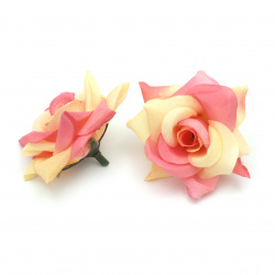 Floare trandafir din textil 55 mm cu butuc pentru montaj crem cu roz -5 bucati