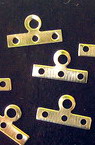 Separator metalic cu trei găuri și ureche 7 5x14 mm culoare argintiu -50 bucăți
