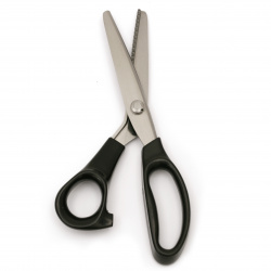 Stainless steel scissors 24x8.5 cm for decoration triangle 4 mm