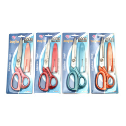 Stainless Steel Scissors with Safety Cover, 20.5x7 cm, MIX