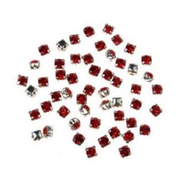 Stoc epuizat. Primeste notificare pe email cand produsul revine in stoc Piatra de cusut cu bază metalică 3x3 mm gaură 1 mm roșu de calitate suplimentară - 20 bucăți
