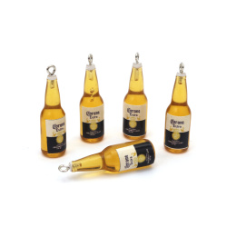Pandantiv sticlă de bere din rășină 11x39 mm gaură 1,5 mm - 5 bucăți