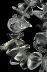 ПЛАНИНСКИ КРИСТАЛ наниз естествени камъни чипс 8-12 мм ~90 см