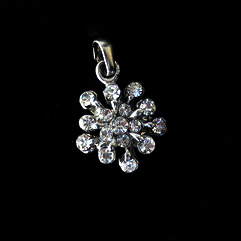 Metal Flower Charm with Rhinestones / 18x6 mm / Silver 