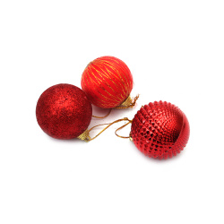 Set of Christmas Ornaments - Balls and Gifts: 50 mm / Red Color - 18 pieces