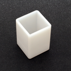 Square-shaped Silicone Mold for DIY Candles, Candle Holders, etc. / 6.5x6.5x9.3 cm, Finished Size: 5.5x5.5x9 cm 