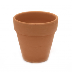 Small ceramic pot 9x9 cm with a hole - 1 piece