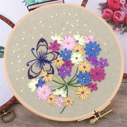Creative Embroidery Kit, 25x25 cm, with Embroidery Frame, Threads, and Accessories - N2004