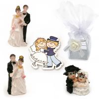 Figurines for decoration and gift